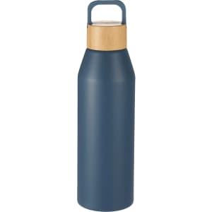 A drink bottle in navy blue with a bamboo lid, featuring a sleek design and carrying handle.