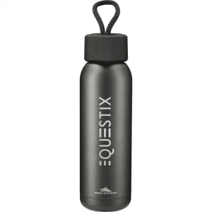 A drink bottle in matte grey with a black cap and a handle, featuring a branding logo.