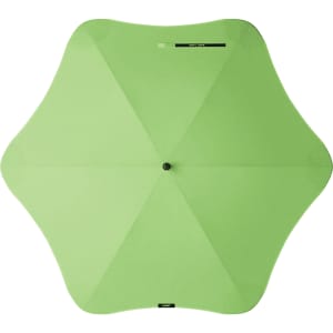 A green BLUNT Classic Umbrella with a unique star-shaped canopy. The umbrella features a central hub and has a logo.