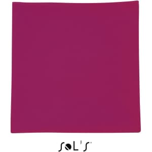 A pink microfibre sports towel with an elastic strap, measuring 50cm x 100cm, featuring a logo.