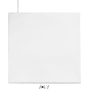 A white gym towel measuring 100cm x 150cm with a hanging loop and a brand logo.