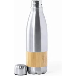 A drink bottle in silver stainless steel with a bamboo band and a silver cap. Features a logo on the surface.