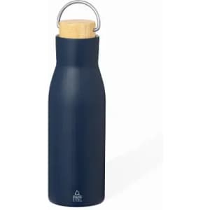 A drink bottle in navy blue with a wooden top and a metal handle, featuring a logo.