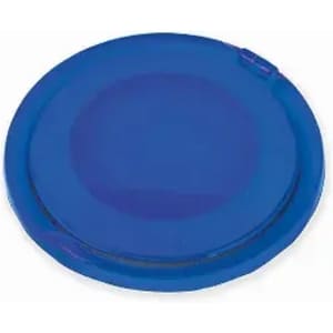 A drink bottle lid in vibrant blue, featuring a sleek design and a small opening for pouring.