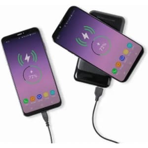 Two smartphones with screens displaying battery levels are connected via a charging cable.