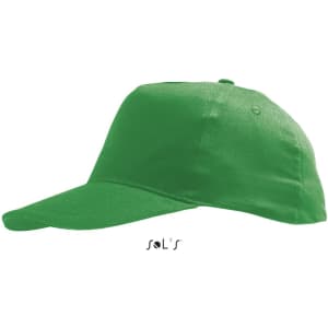 A green five-panel cap made of light brushed cotton, featuring a curved brim and a logo.