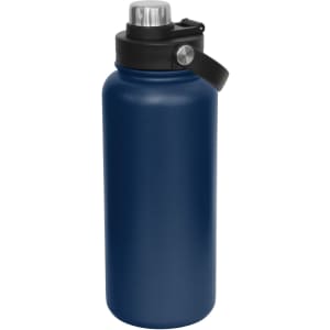 A drink bottle in navy blue with a stainless steel screw cap and a black handle, featuring a logo.