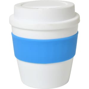 A drink bottle featuring a white cup with a blue silicone band and a fitted lid, ideal for beverages.