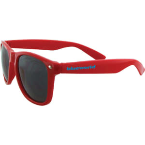 Red sunglasses with dark lenses, featuring a blue logo on the side. Suitable for leisure and outdoor activities.
