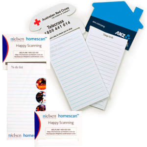 House-shaped magnetic to-do lists in blue and white, featuring multiple blank notepad sections and a logo.