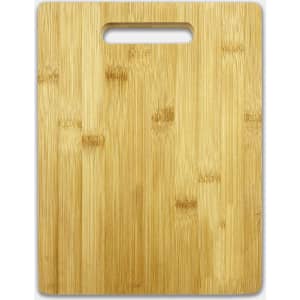 A bamboo chopping board with a smooth surface and a handle cutout, featuring a natural light brown colour.