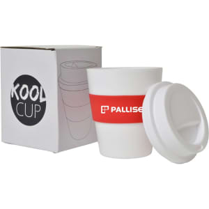 A drink bottle in white with a red band, accompanied by a white lid and a box featuring a logo.