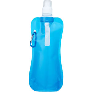 A drink bottle in translucent blue, featuring a nozzle and a carabiner clip, with a logo.