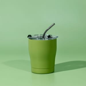 A drink bottle in a vibrant green colour with a stainless steel straw and a clear lid, featuring a logo.