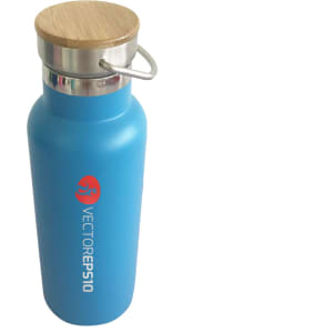 A drink bottle in blue with a bamboo lid and a silver handle, featuring a logo.