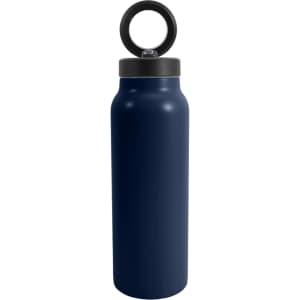 A drink bottle in navy blue, featuring a black lid and a magnetic phone holder. It has a logo on the bottle.
