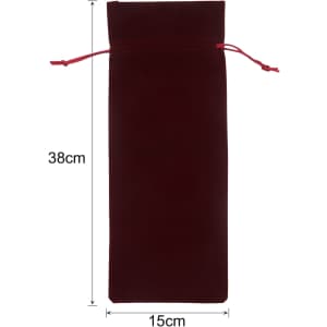 A drink bottle bag in burgundy flannel with a drawstring closure, featuring a logo. Dimensions: 38cm x 15cm.