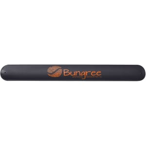 A black silicone slap band featuring a logo. Ideal for exhibitions and events.