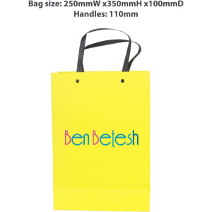A bright yellow knitted handle bag with lamination, featuring a logo and black handles. Measures 250mm x 350mm x 100mm.