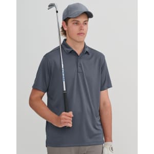 A young man holds a golf club while wearing a grey sustainable jacquard knit polo shirt and a matching cap.