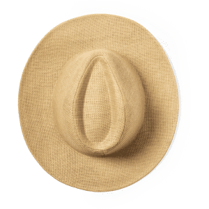 A straw hat in a light beige colour with a wide brim and a round crown, featuring a branding logo.