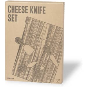 A cheese knife set box featuring an illustration of four different knives on a wooden background. The packaging is brown.