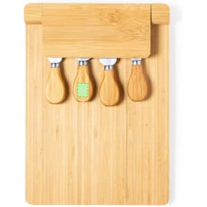 A bamboo cheese board set featuring four cheese knives with wooden handles. The set has a branded logo.