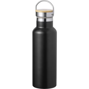 A drink bottle in black metal, featuring a silver cap and a wooden accent on the top. It has a logo.