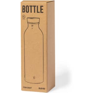 A drink bottle in a red finish, presented in a brown cardboard packaging with a simple design and a logo.
