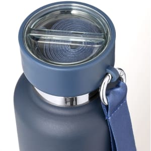 A drink bottle in navy blue with a glass lid and a metal strap for easy carrying, featuring a logo on the side.