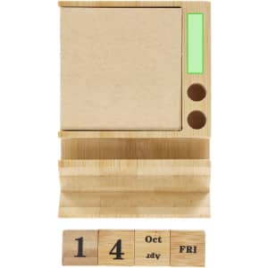 A bamboo notepad calendar featuring a square pad, date cubes, and a space for notes, with a green accent.