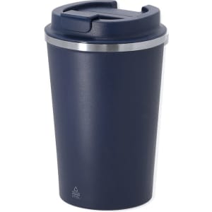A travel mug in navy blue with a stainless steel rim and a secure lid, featuring a logo.