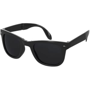 Black sunglasses with a classic design. The frame has a glossy finish and is unbranded.