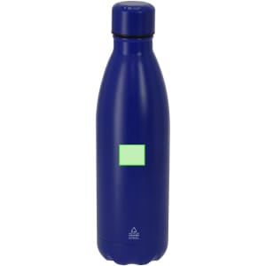 A drink bottle in navy blue with a sleek, insulated design and a green box area, featuring a logo.