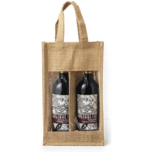 A jute bag in natural colour, designed to hold two drink bottles, featuring a simple handle and a logo.