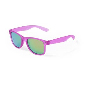 Purple sunglasses with reflective green lenses, featuring a logo on the side. Ideal for leisure and outdoor activities.