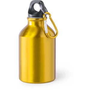 A drink bottle in shiny yellow metal with a black cap and a carabiner attached. It features a sleek design.