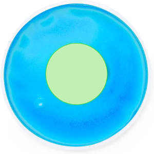 A circular heat pack featuring a bright blue outer ring and a light green centre, with a branding logo present.