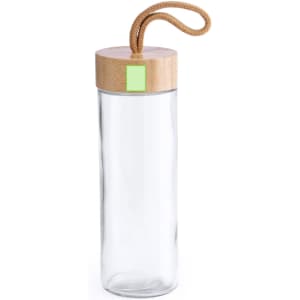 A clear drink bottle with a wooden lid and a rope handle, featuring a discreet logo.