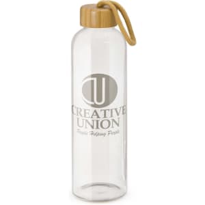 A drink bottle made of clear glass with a bamboo lid and a rope handle, featuring a logo.