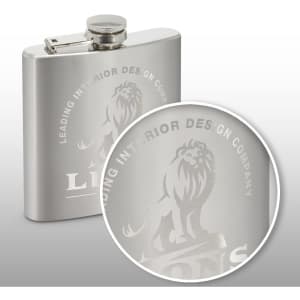 A drink bottle in silver metal with a screw cap and an engraved logo featuring a lion.