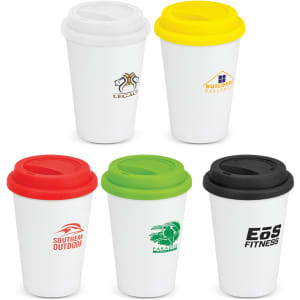 A set of double wall coffee cups in white with colourful lids: yellow, red, green, and black, featuring various logos.