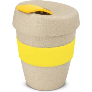 A drink bottle with a natural beige finish and a yellow silicone band, featuring a lid design.