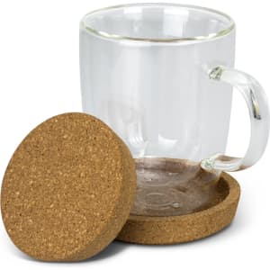 A clear glass coffee cup with a cork base and lid, featuring a stylish handle.