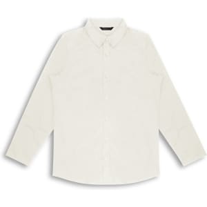 A light-coloured button-up poplin shirt with a collar and long sleeves, featuring branding.