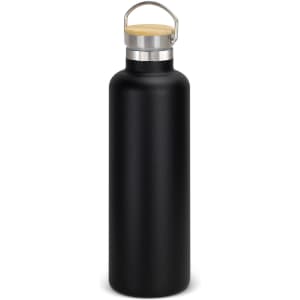 A drink bottle in matte black with a stainless steel neck and wooden cap, featuring a metal carry handle.