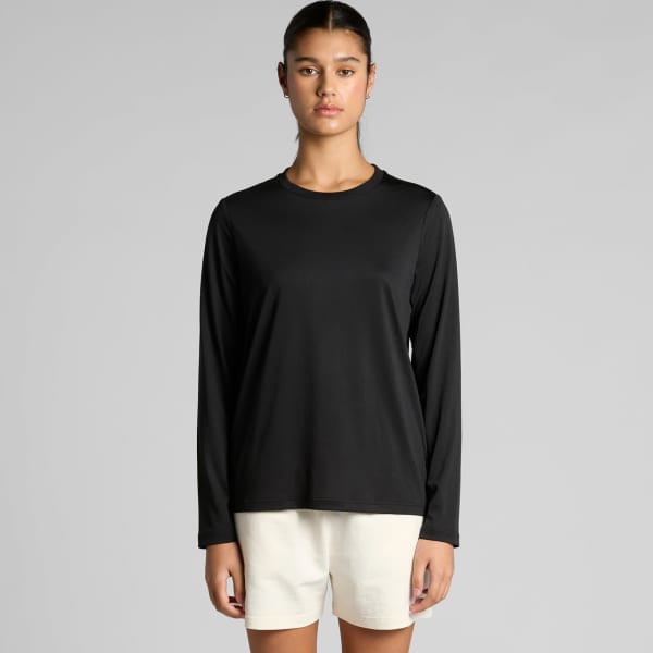 A black long-sleeve tee with a simple design and a logo. The model is wearing it with light shorts.