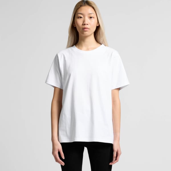 A white t-shirt with a relaxed fit, featuring short sleeves and a logo.