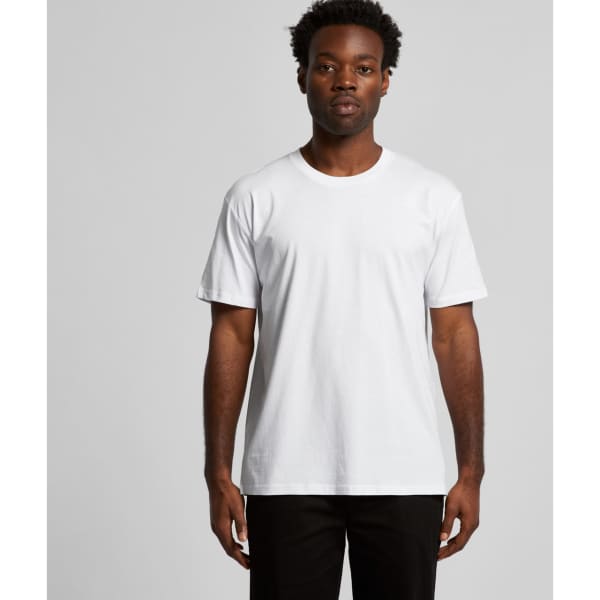 A plain white short-sleeve T-shirt is displayed on a model, featuring a logo on the fabric.