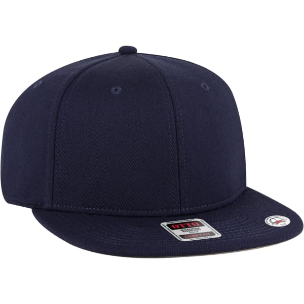 A navy blue mid profile snapback hat with a flat brim and a logo on the front.